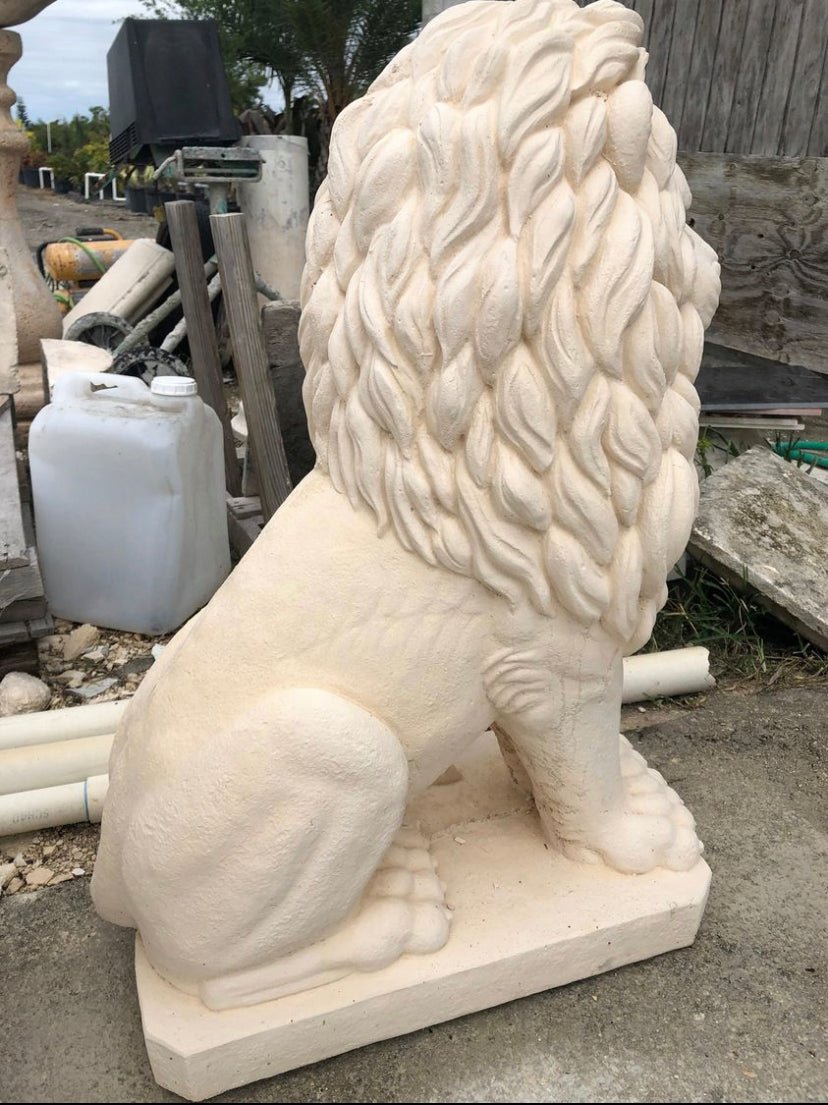 30” Sitting Lion Statue