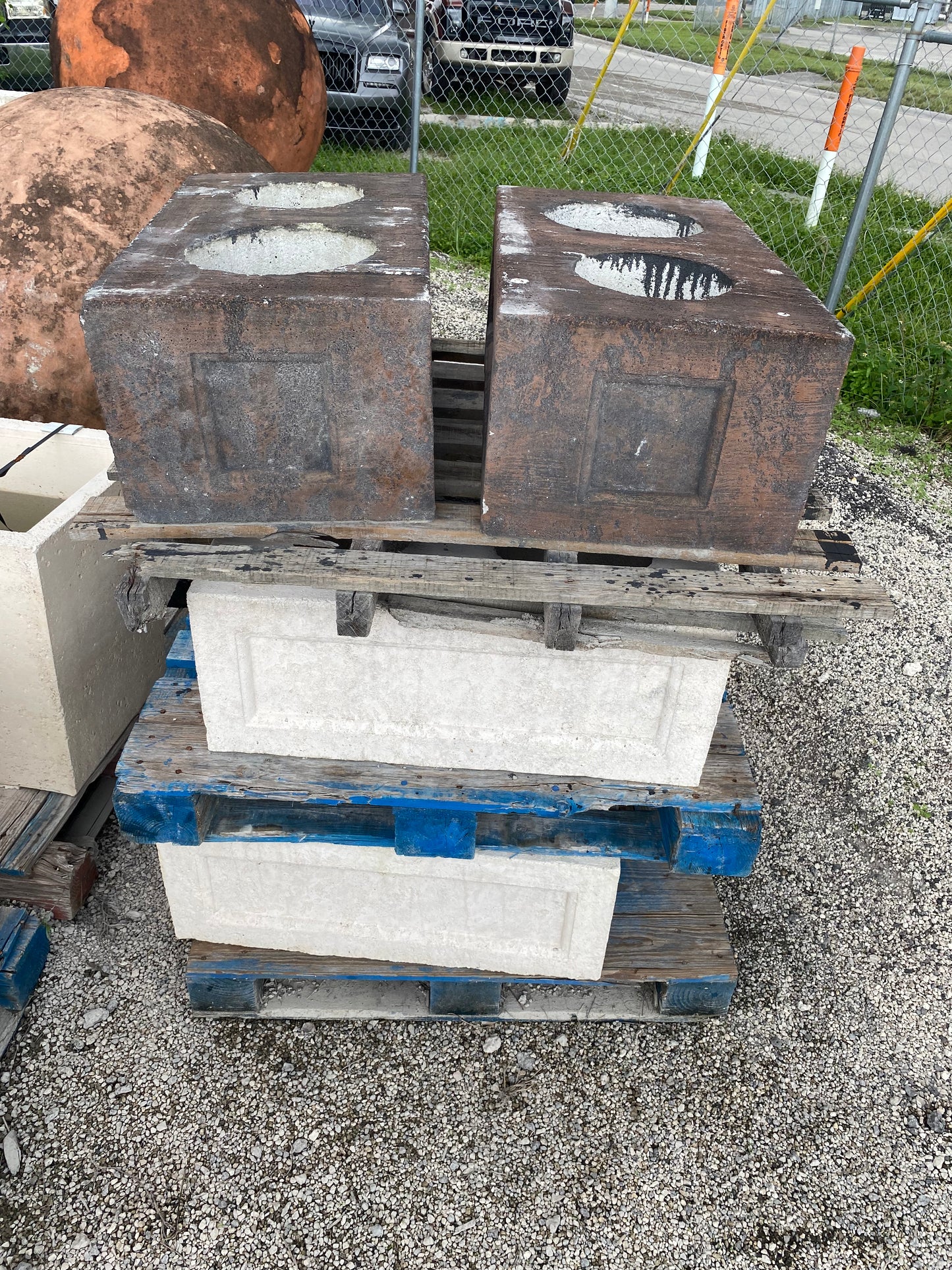 Large Rectangle Pedestal