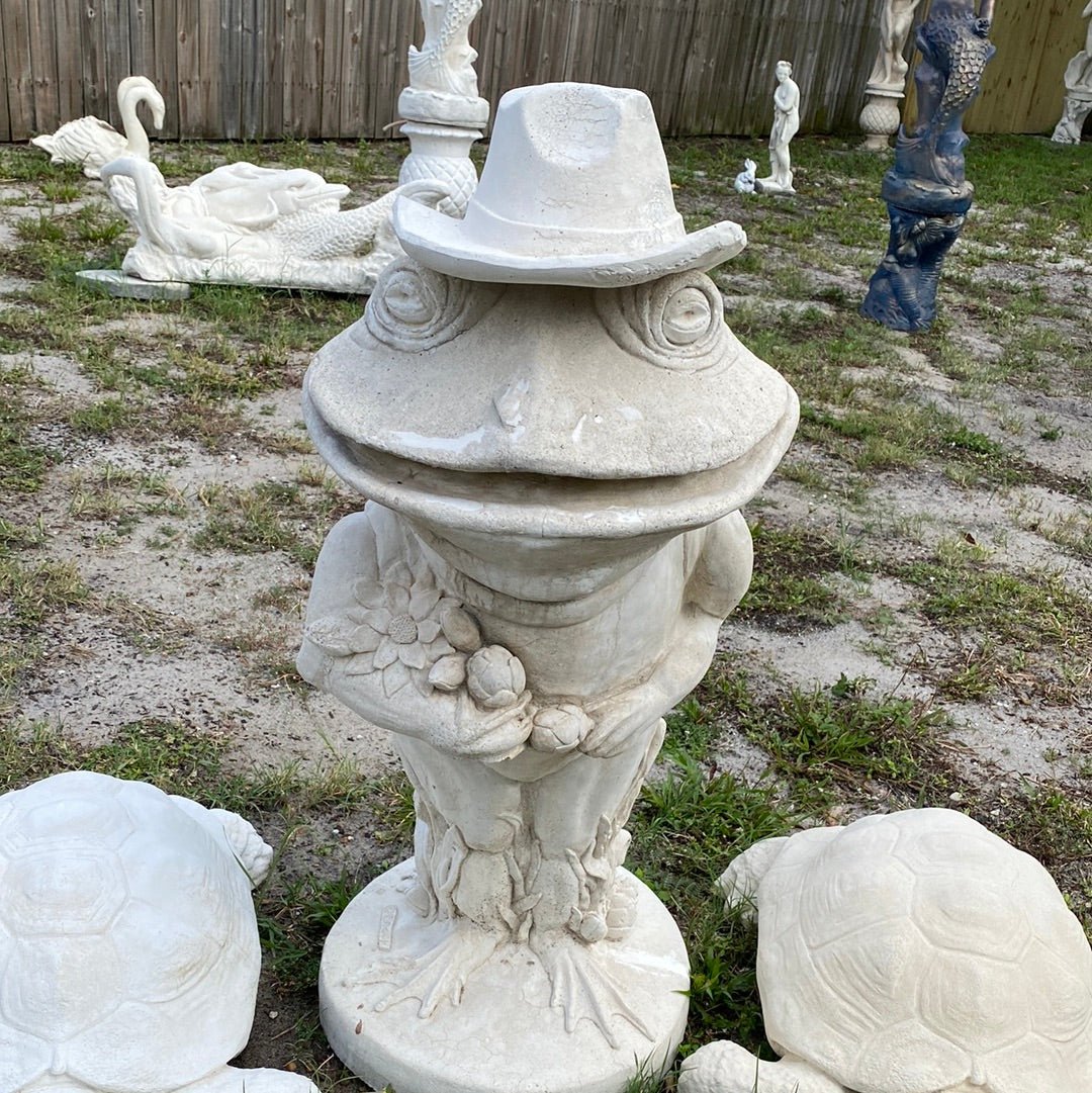 Hat Statue - CBSD