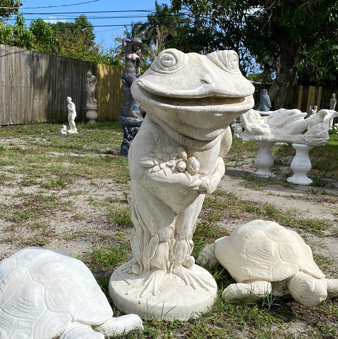 Large Frog w/ Flowers Statue - CBSD